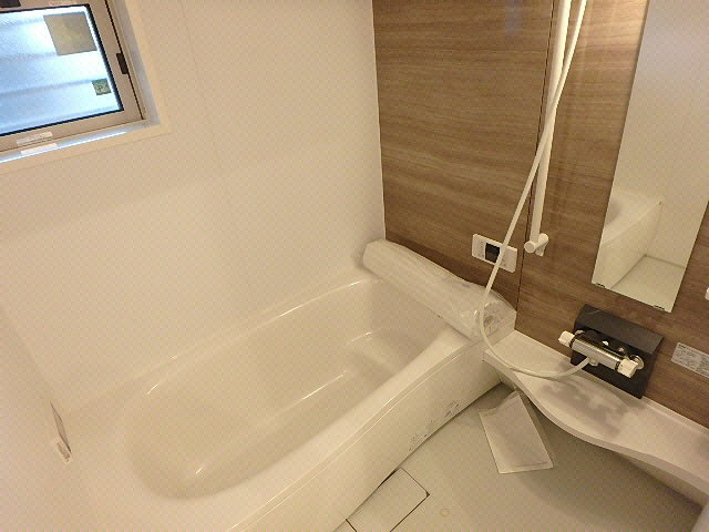 バス・シャワールーム　同型モデル