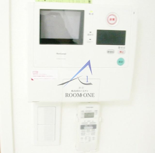 セキュリティ　モニター付きインターホンです。