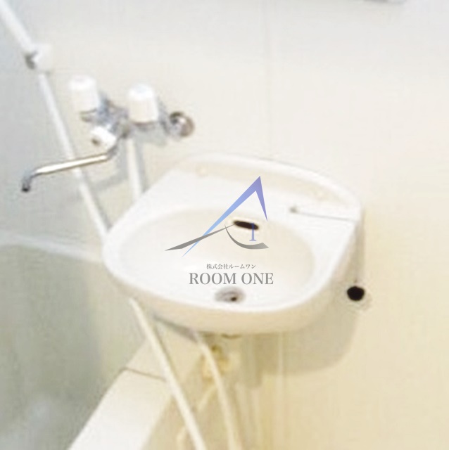 洗面設備　洗面台です。