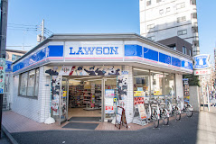 コンビニ　ローソン 滝野川六丁目店（コンビニ）まで136m