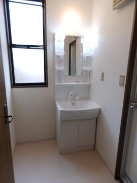 洗面設備　洗髪洗面化粧台