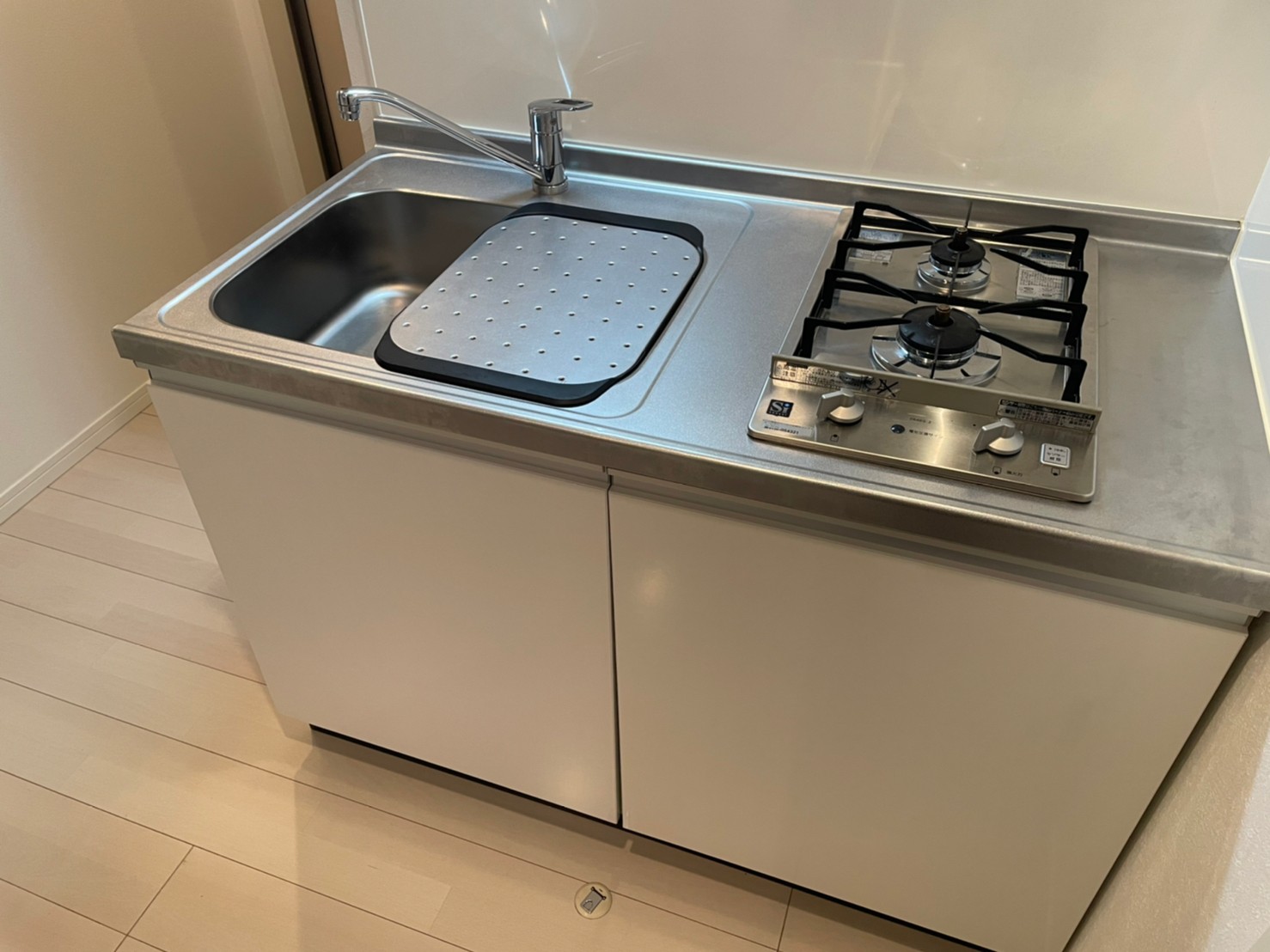 キッチン　同じタイプ同じモデルを使用