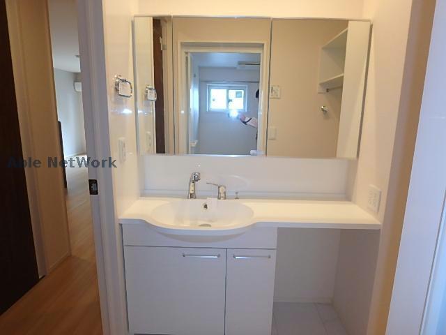 洗面設備　同型タイプ