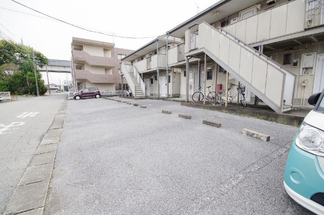 駐車場　敷地内駐車場