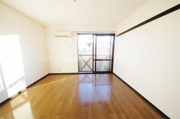 居室・リビング　洋室８帖