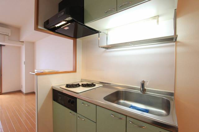 キッチン　キッチンスペースも広く料理も楽しめます