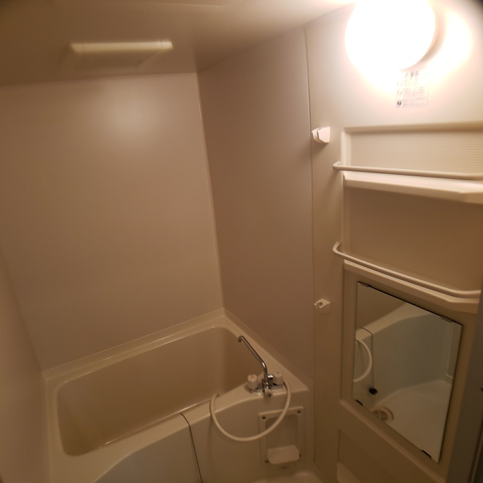 バス・シャワールーム　ブルーコート