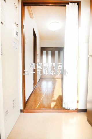 玄関　住まいの顔ともなる玄関