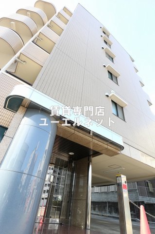 建物外観　シンプルで洗練されたデザインが毎日の暮らしに心地よさをプラス