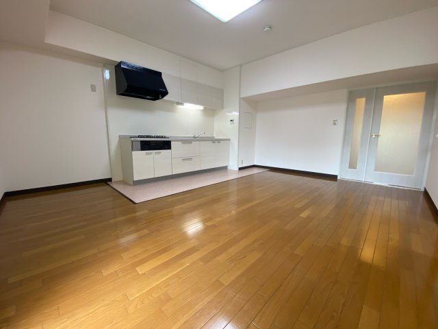 居室・リビング　広々使えるリビング！