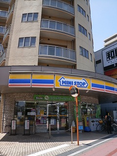 コンビニ　ミニストップ（コンビニ）まで172m