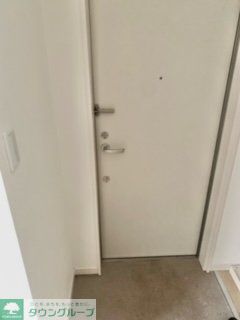 玄関　※別号室参考写真です※