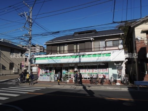 コンビニ　ファミリーマート 鎌倉植木店（コンビニ）まで345m