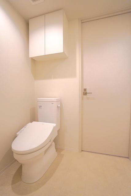 トイレ　※写真は同タイプ住戸です。