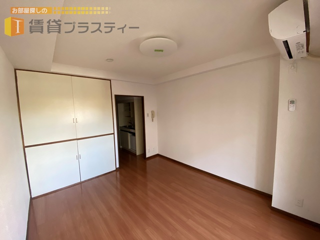 その他部屋・スペース　白が映えるお部屋ですね。