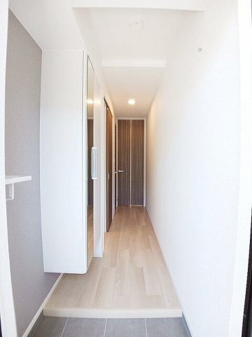 玄関　収納もある玄関です