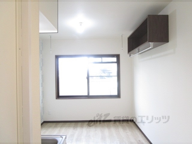 居室・リビング　洋室