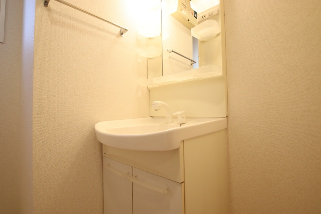 洗面設備　※別室の参考写真の為、現況優先です。