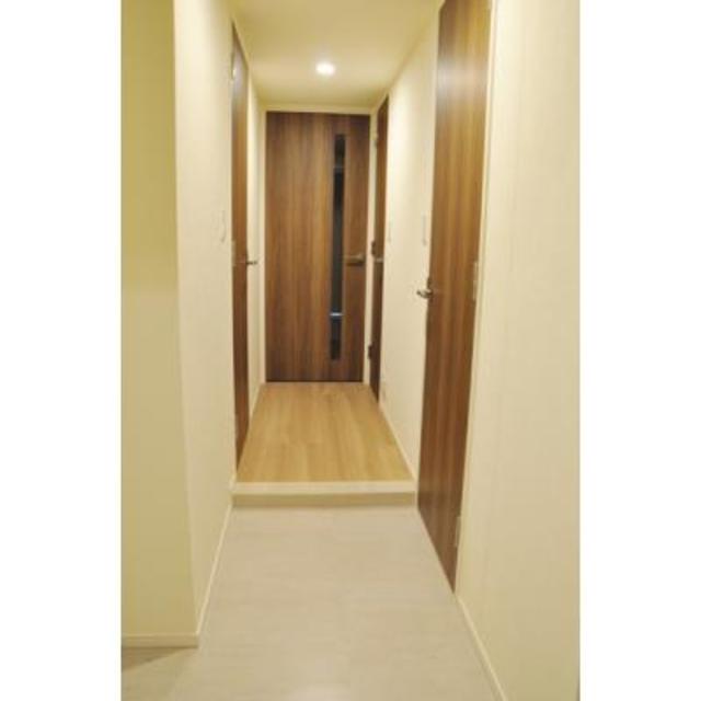 玄関　※写真は同タイプ住戸です。