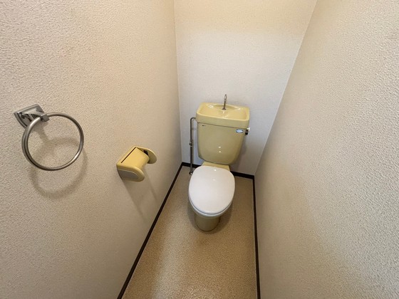 トイレ　※別部屋の写真です