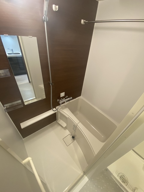 バス・シャワールーム　一日の疲れを癒してくれる大事な場所。