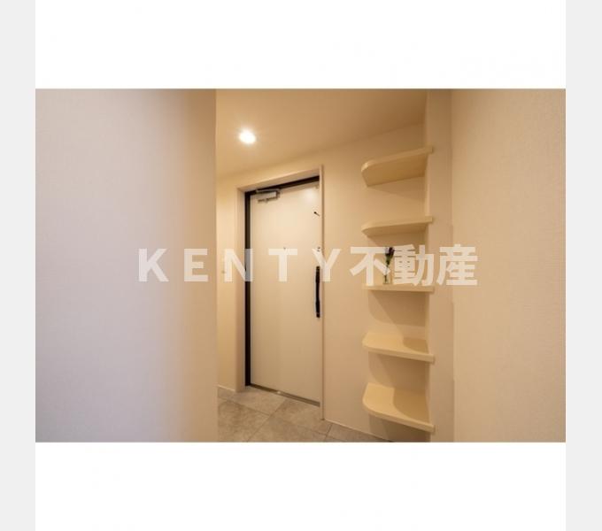 玄関　落ち着いた玄関です