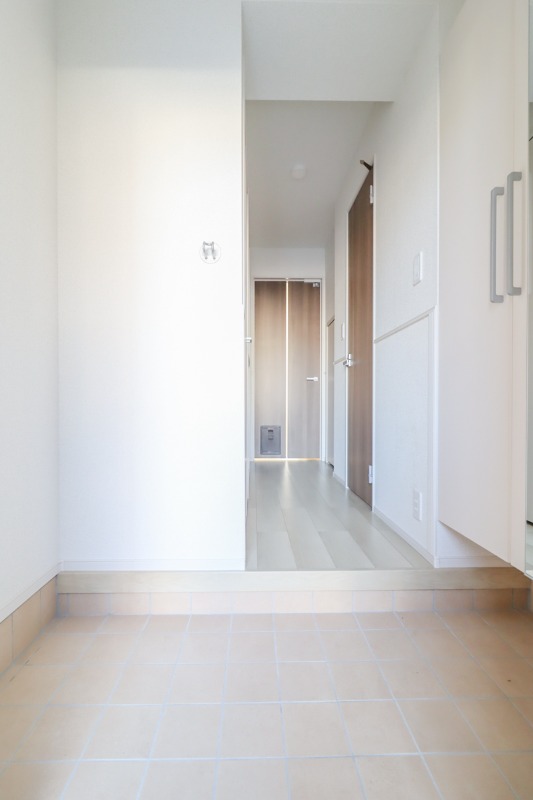 玄関　図面と現状に相違がある場合には現状を優先