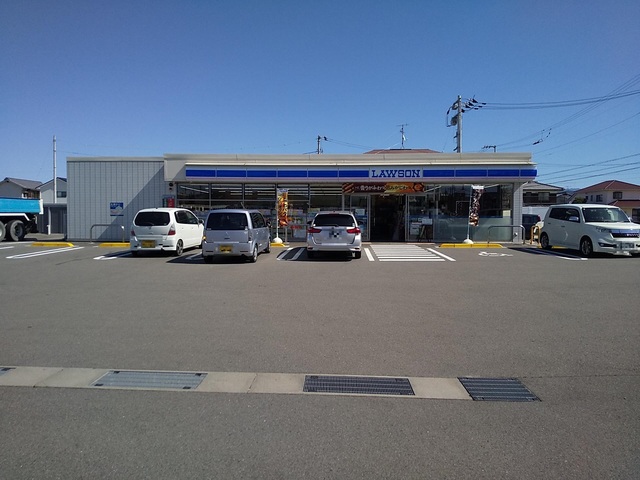 コンビニ　ローソン松前郵便局前店（コンビニ）まで270m