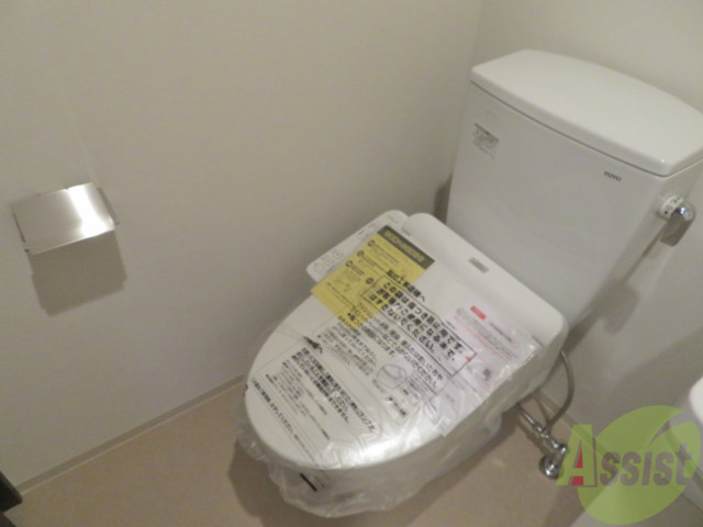 トイレ　ウォシュレット付きのトイレです。シャワートイレは日本の宝。