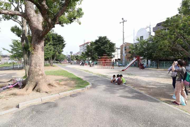 公園　南沖児童交通公園（公園）まで307m