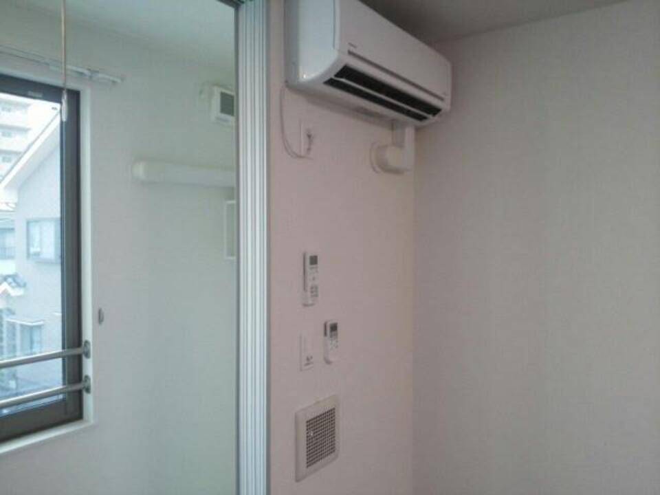その他設備　エアコン