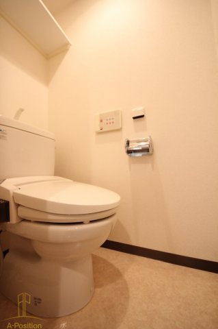 トイレ　ファミールリブレ東梅田