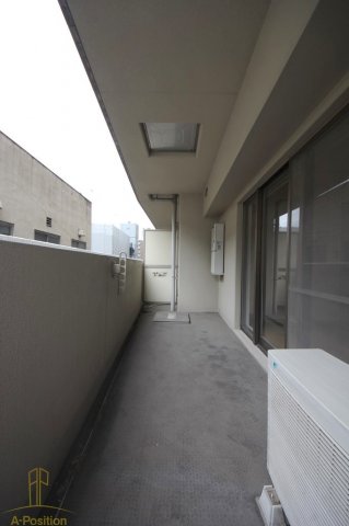 バルコニー　ファミールリブレ東梅田