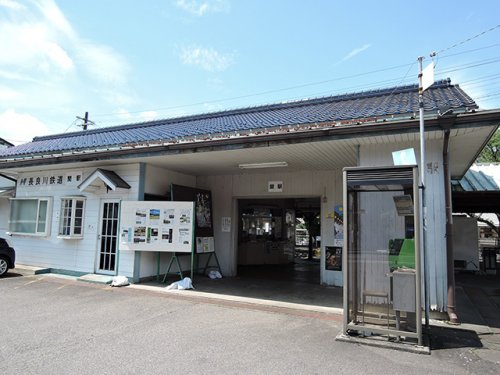 その他　関駅（その他）まで857m