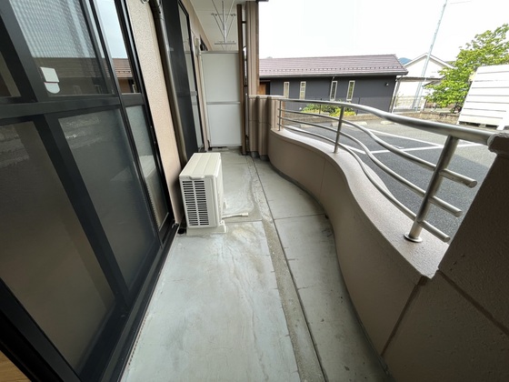 バルコニー　※別部屋の写真です
