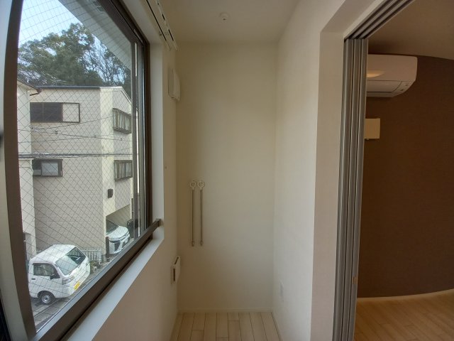 バルコニー　インナーテラス