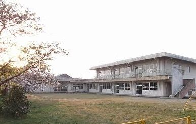 幼稚園・保育園　大曲八王寺保育園（幼稚園・保育園）まで1200m