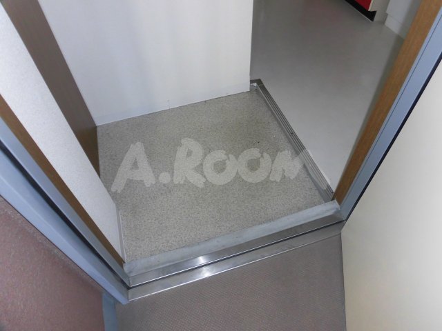 玄関　シューズボックス付き