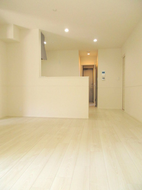 居室・リビング　★ＬＤＫ１３．７帖★