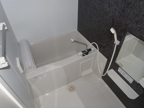バス・シャワールーム　浴室