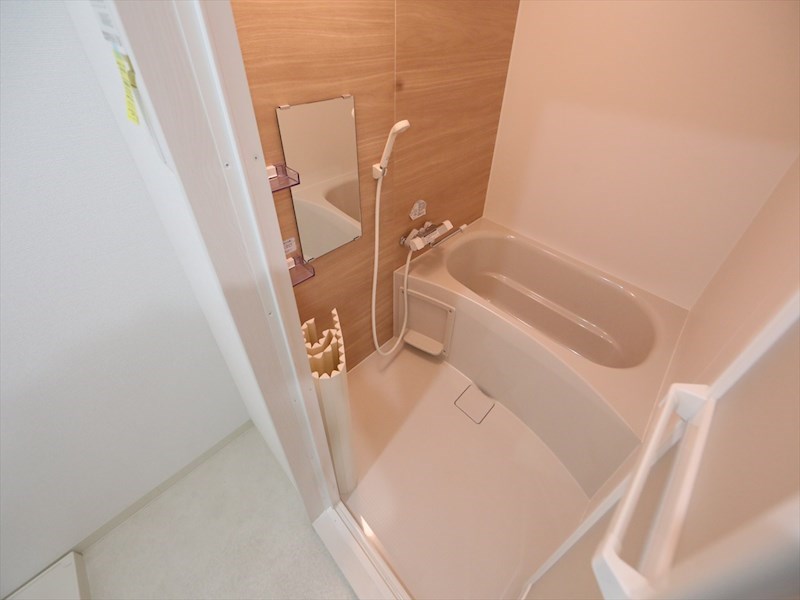 バス・シャワールーム　バスルーム　浴室暖房乾燥機付き