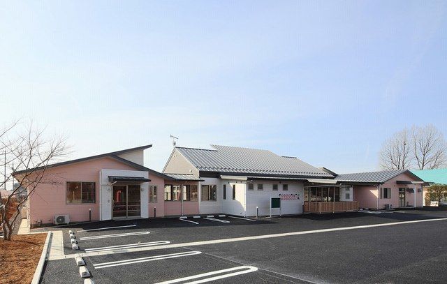 幼稚園・保育園　氏家さくら保育園（幼稚園・保育園）まで450m