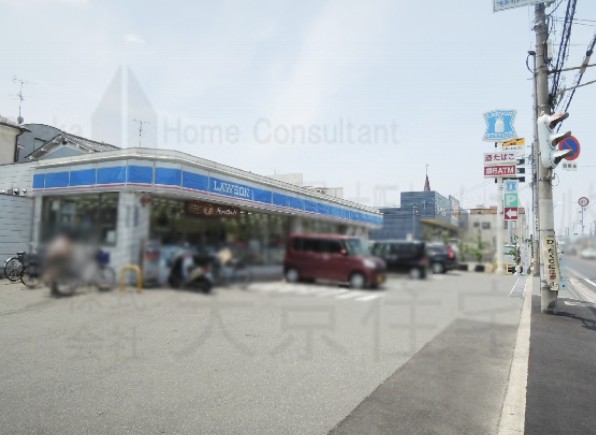 コンビニ　ローソン 八尾東山本新町三丁目店（コンビニ）まで762m
