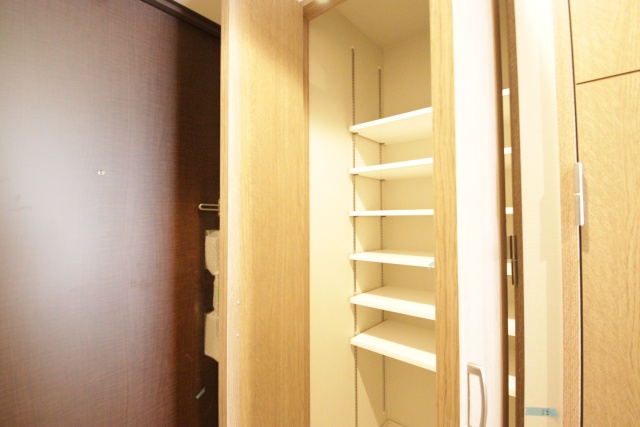 収納　※別室の参考写真の為、現況優先です。