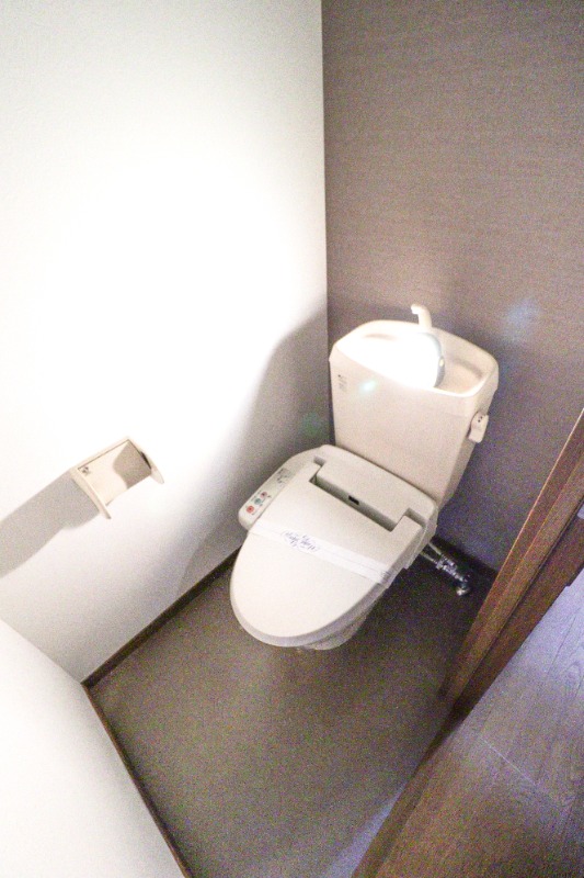 トイレ　図面と現状に相違がある場合には現状を優先