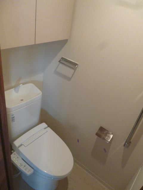 トイレ　※別部屋参考写真