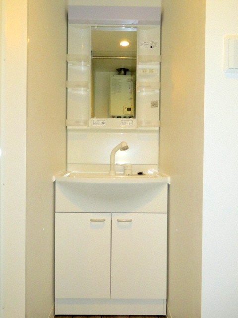 洗面設備　☆シャンドレ完備☆