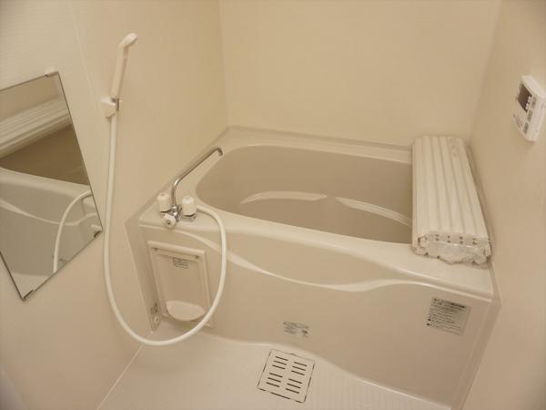 バス・シャワールーム　浴室