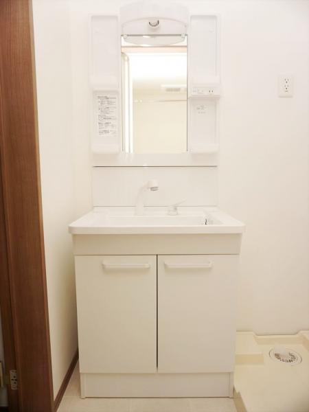 洗面設備　洗面所