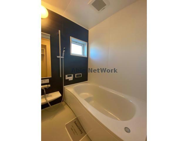 バス・シャワールーム　※同型タイプです。（101）